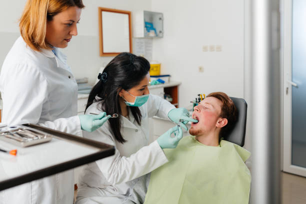 Best Emergency Tooth Extraction in North Enid, OK